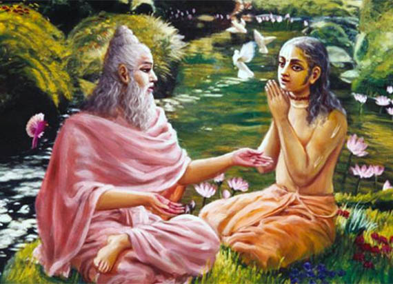 Несмотря на то, что дикша-гуру и шикша-гуру находятся в разных отношениях с учеником, оба они — равноправные и неотличные друг от друга проявления Кришны